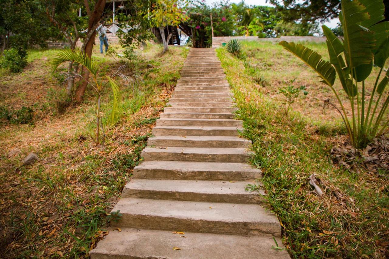 Mikoko Beach & Cottages Bagamoyo Kültér fotó